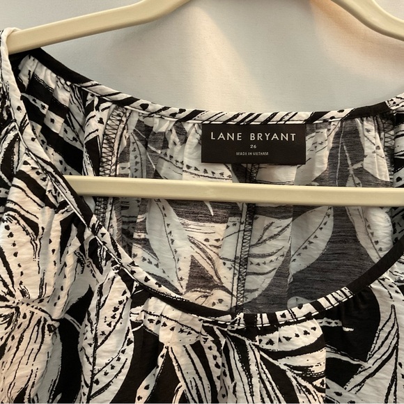 Lane Bryant Crop Top Blouse Black/White 26 - Picture 2 of 5